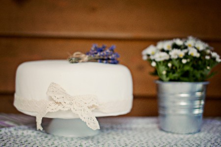 Svatební dort mé výroby :).